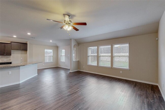 Building Photo - 2917 Colorado Dr