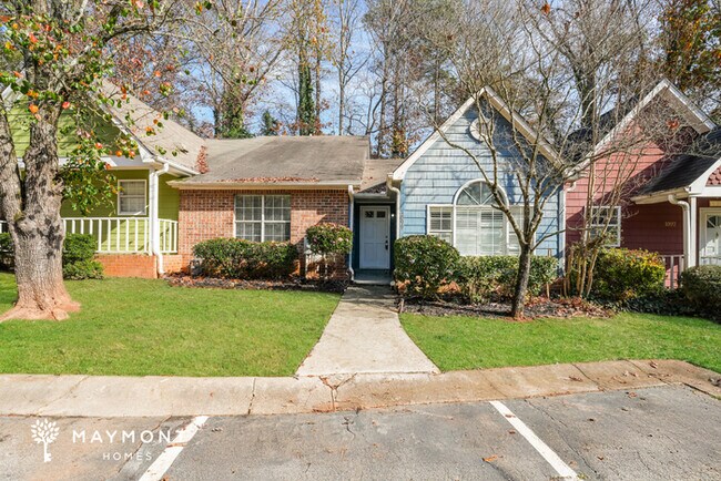 Primary Photo - Charming 2-Bedroom Townhome in Stone Mountain