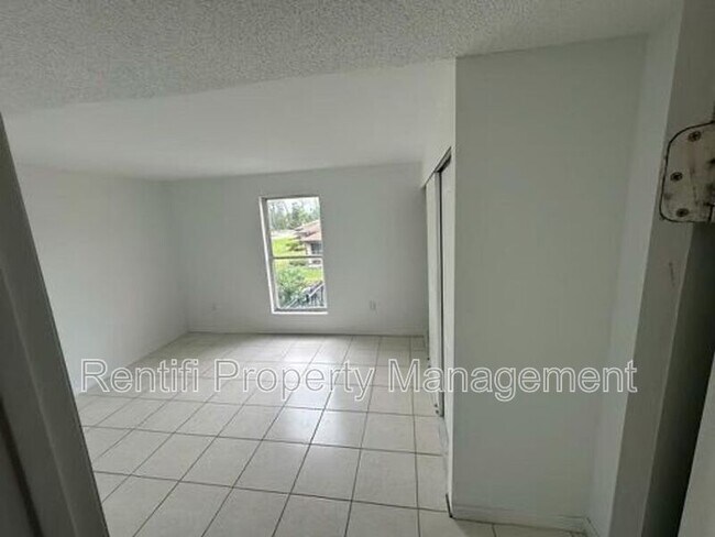 Building Photo - 12632 Kenwood Ln