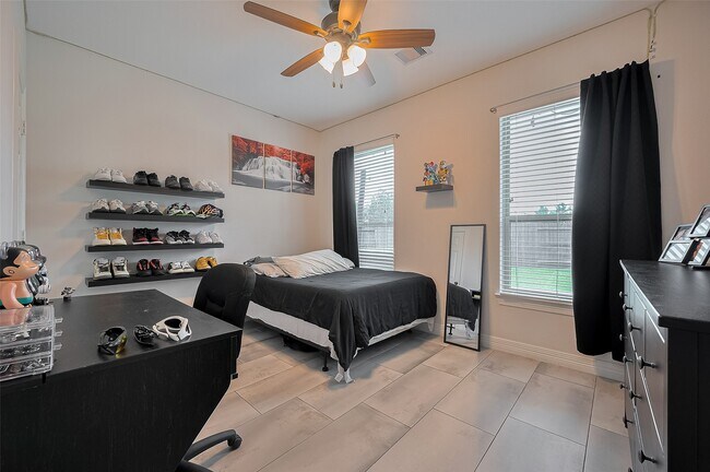 Building Photo - 4227 Lodge Ranch Ct