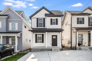 Building Photo - 1336 Plum St