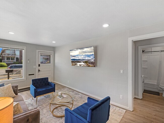Building Photo - 2402 Rucker Ave