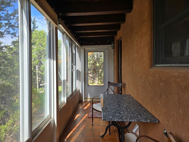 Building Photo - 20 Ravens Ridge Rd