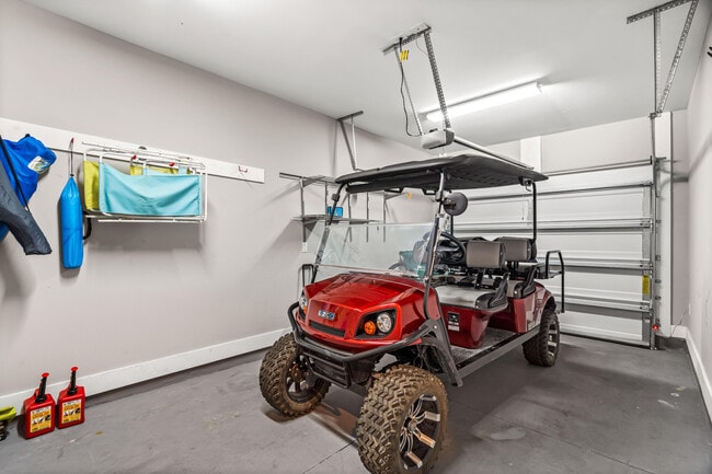 Building Photo - 4923 E County Hwy 30A