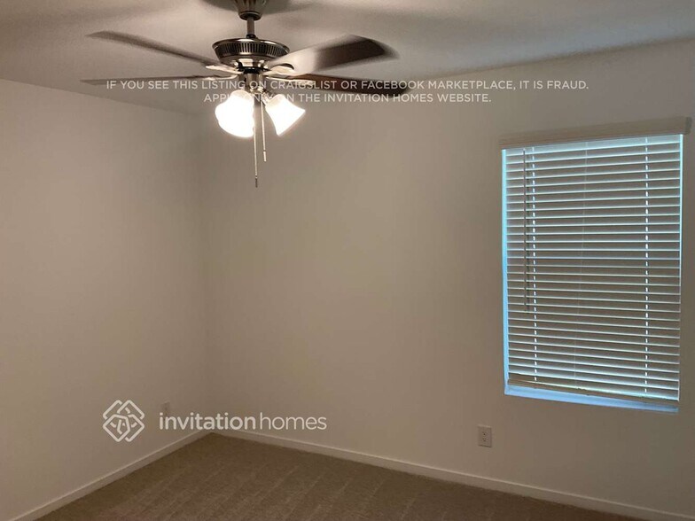 Building Photo - 1205 Canyon Wren Dr