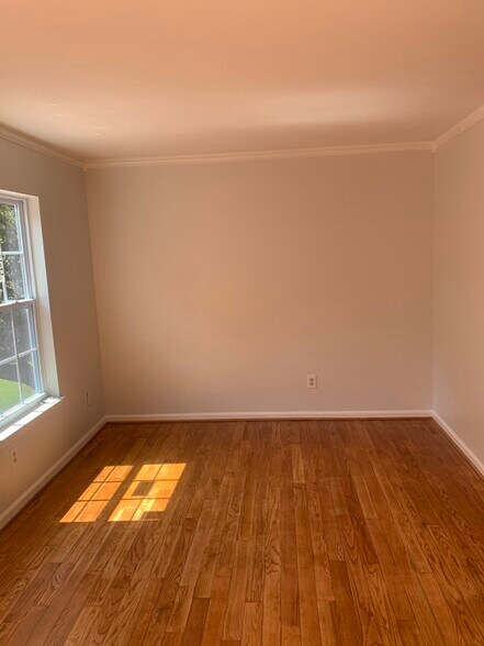 Building Photo - 7308 Charlesborough Ct
