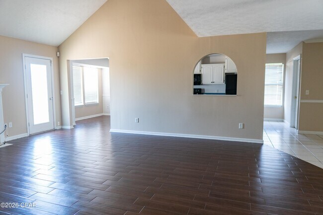 Building Photo - 166 Byrd Dr