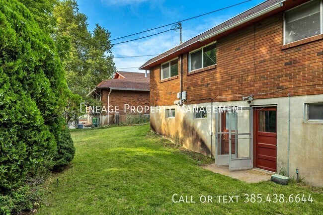 Building Photo - 4081 Liberty Ave