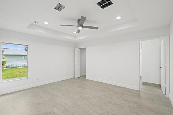 Building Photo - 5911 Seagrape Dr