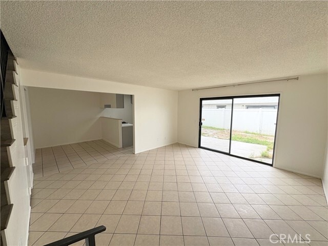 Building Photo - 5091 Bandera St