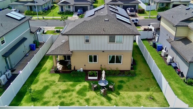 Building Photo - 91-4088-4088 Hikuha St