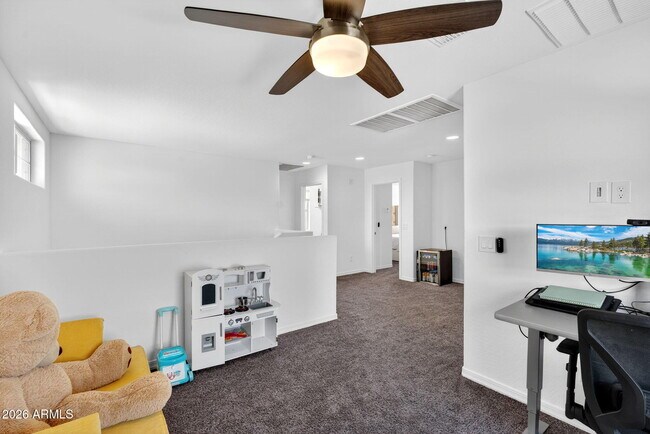 Building Photo - 14253 W Buckskin Trl