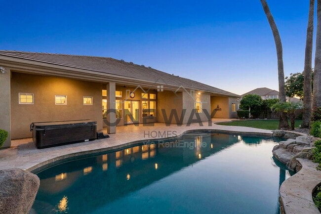 Building Photo - 4432 E Ford Ave