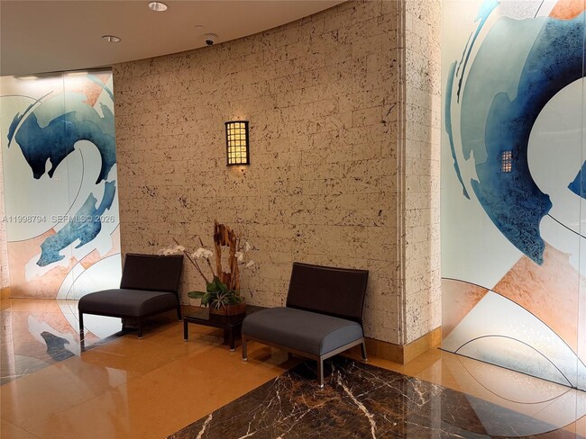 Building Photo - 801 Brickell Key Blvd