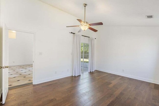 Building Photo - 27 Hidden Harbor Ln