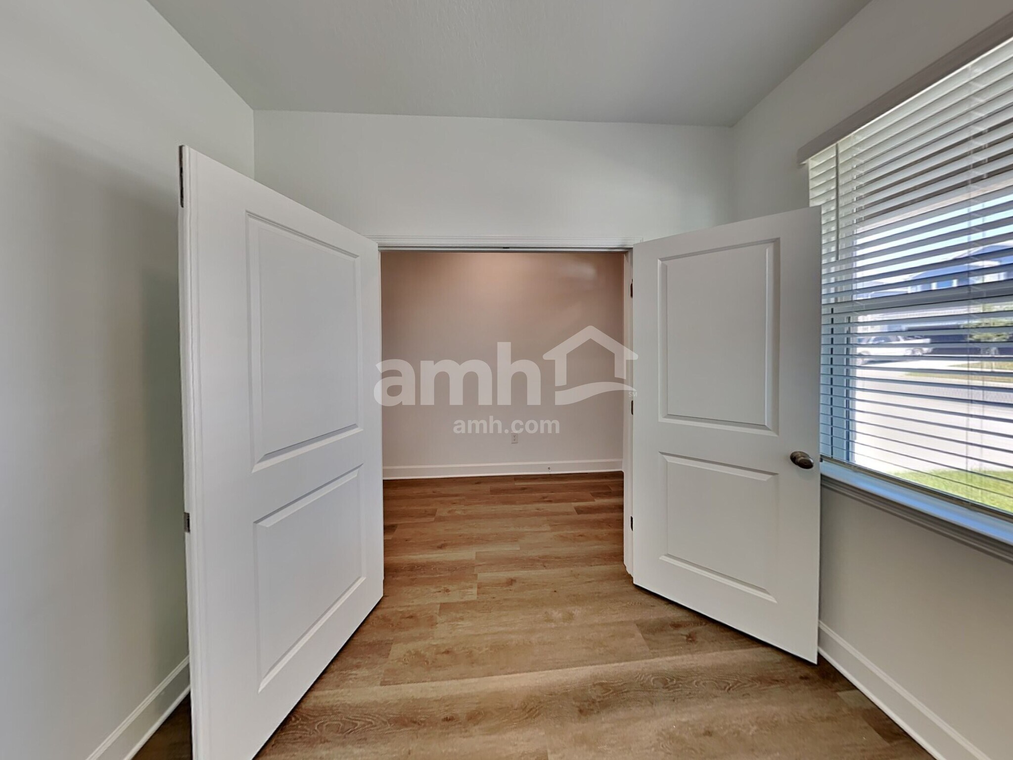 Building Photo - 37756 Dusty Saddle Ln