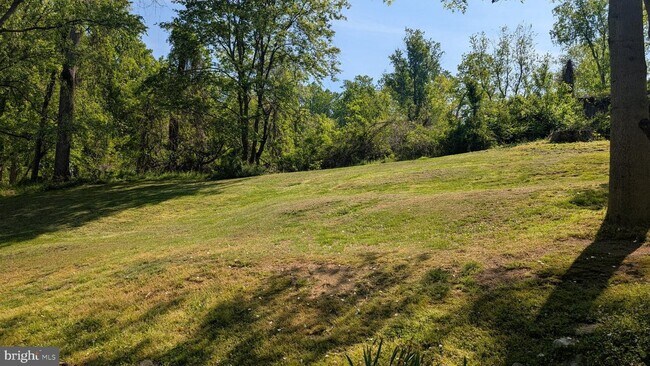 Building Photo - 15715 Tierra Dr