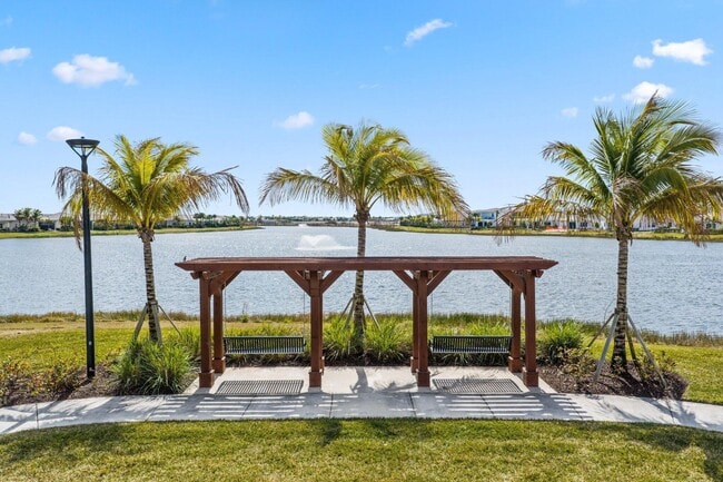 Building Photo - 10466 Northbrook Cir