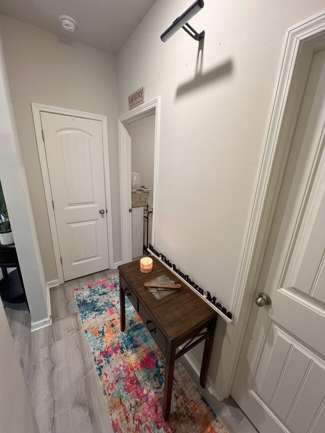 Building Photo - Stunning 4-Bedroom Home in Zachary's Mirav...