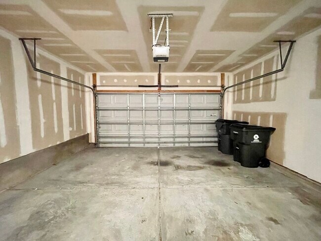 Building Photo - 1513 Corwith Dr