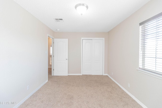 Building Photo - 3016 Tierra Cuervo Dr