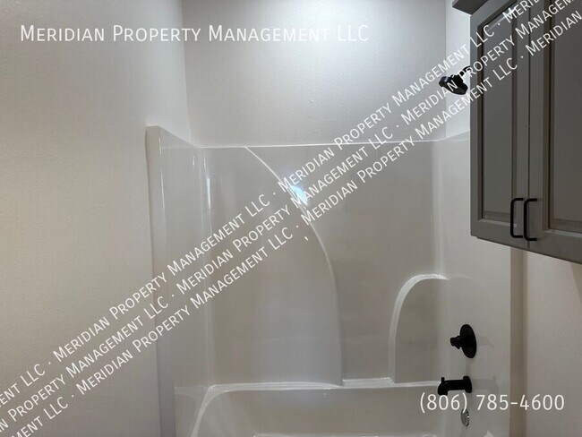 Building Photo - 5802 Urbana Pl