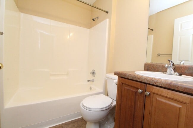 Building Photo - Beautiful Family Home Near Top Schools & N...