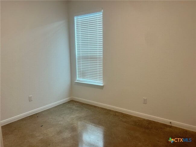 Building Photo - 2918 Quail Rdg Ln