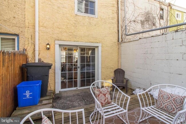 Building Photo - 1725 Webster St