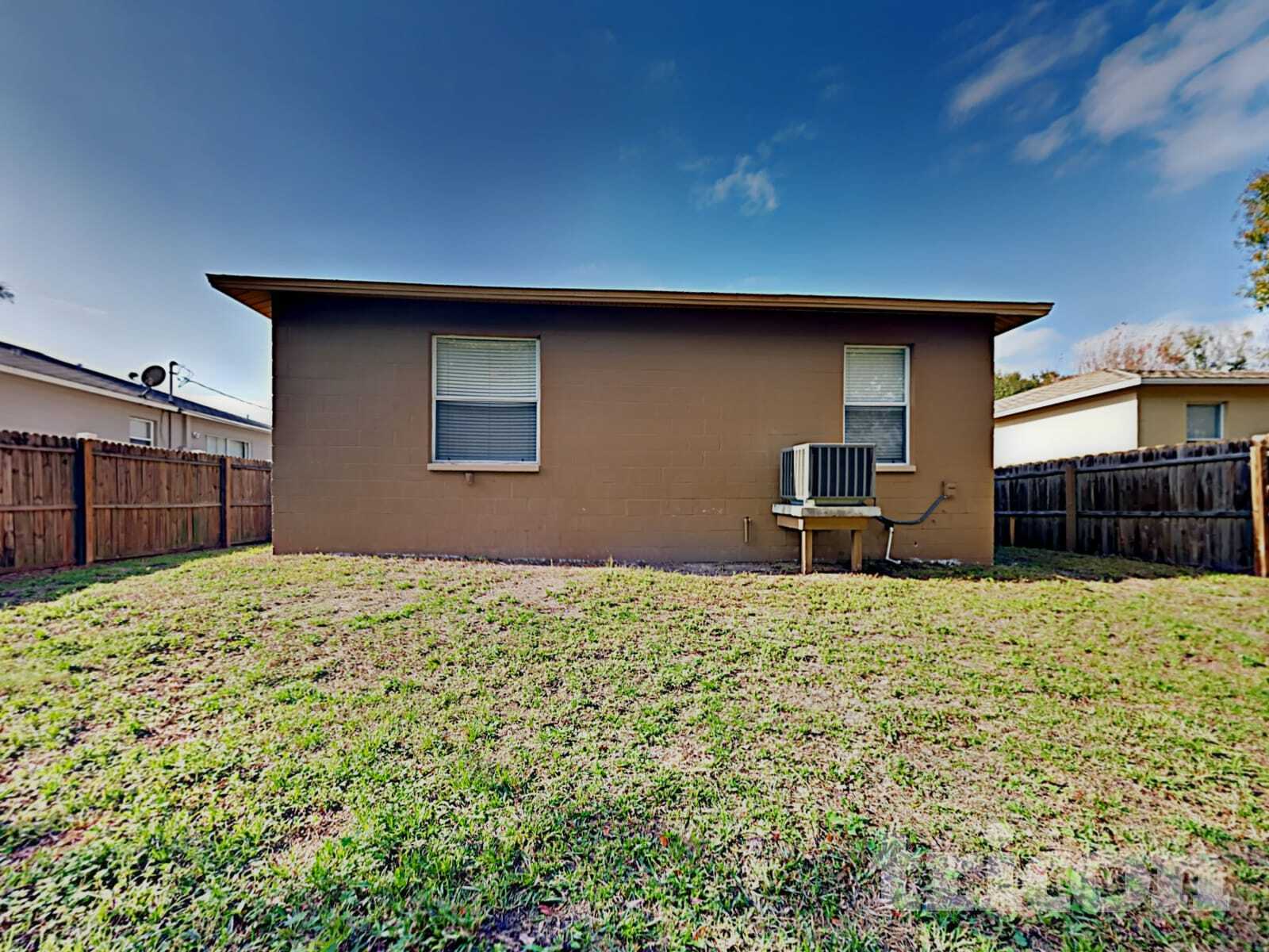 Building Photo - 706 Parsons St SW