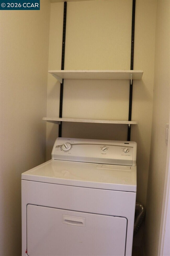 Building Photo - 4037 Coleman Cir