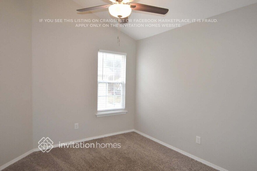 Building Photo - 5431 Seaspray Ln