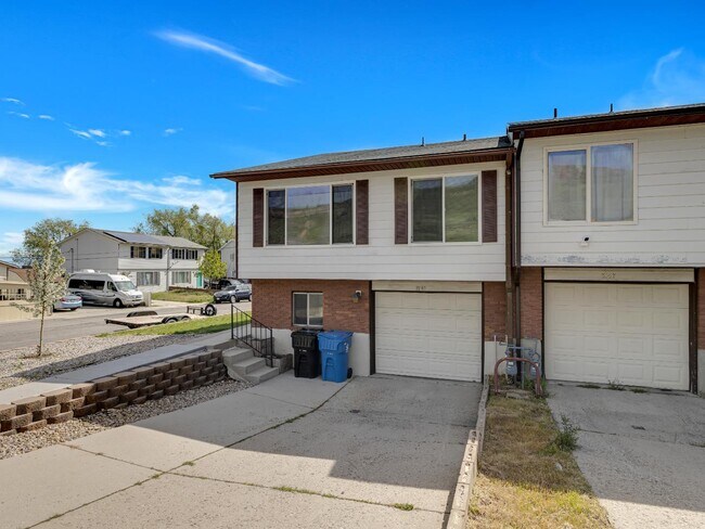 Building Photo - 3145 S 9200 W