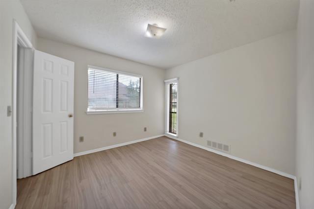 Building Photo - 4316 Hartford Dr