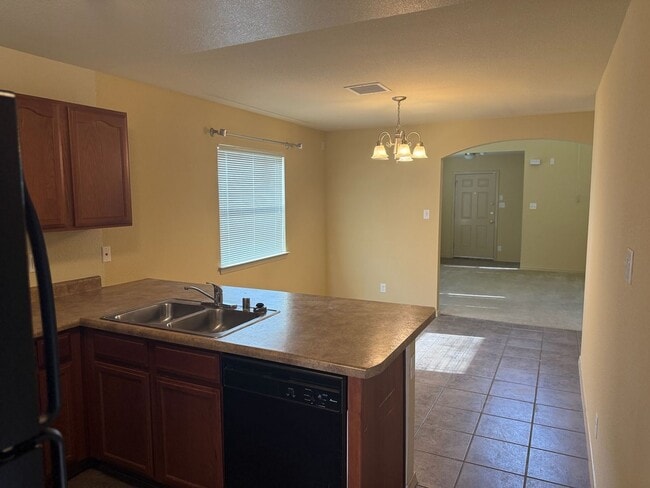 Building Photo - Comfortable Single-Family Home in the Desirable East El Paso Area