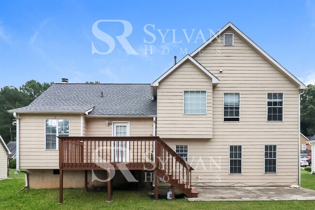 Building Photo - Life Just Got Better!