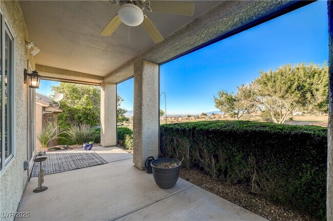 Building Photo - 2682 Grand Forks Rd