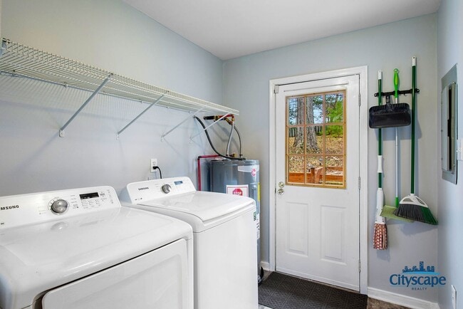 Building Photo - ADORABLE RANCHER IN CHESTERFIELD