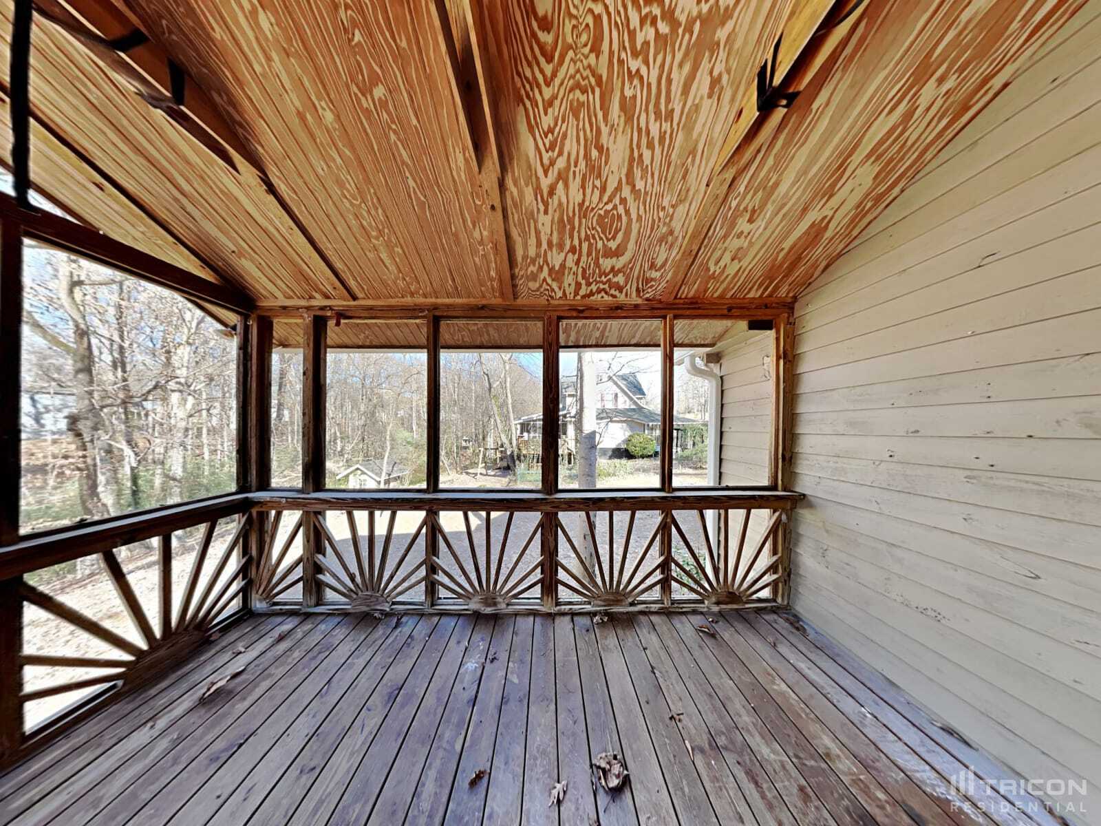 Building Photo - 151 Chantilly Ln