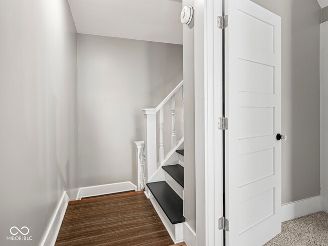 Building Photo - 622 N Hamilton Ave