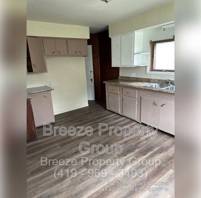 Building Photo - 1440 Beecham St