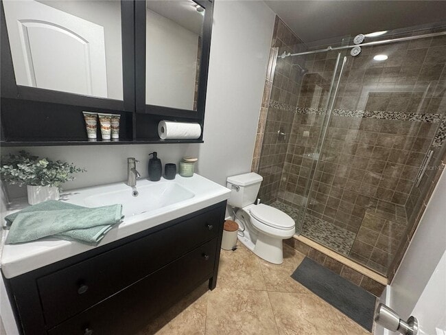 Building Photo - 1400 Gandy Blvd N