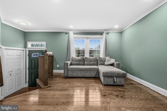 Building Photo - 104 Barksdale Pl