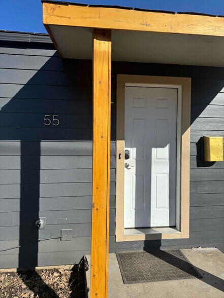 Building Photo - 55 S I St