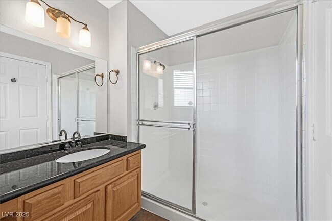 Building Photo - 100 Painted Valley St