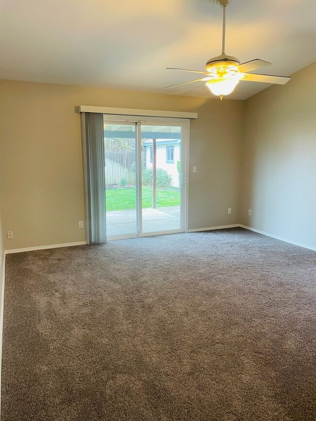 Building Photo - 5716 Mist Ct