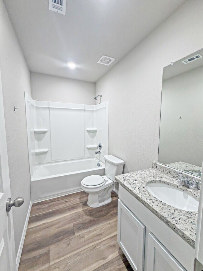 Building Photo - 258 Marigold Pl