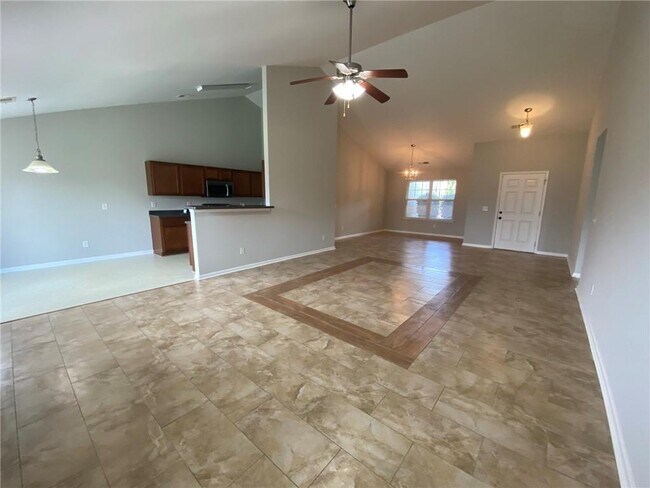 Building Photo - 505 Harmony Way