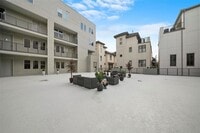 Building Photo - 4819 Caroline St