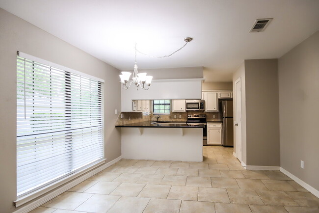 Building Photo - 11631 Alcott Dr